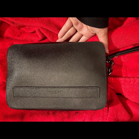 COACH bag/wristlet - Picture 1 of 10